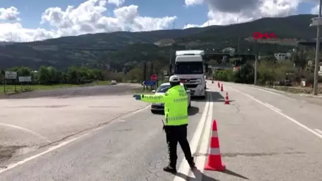 GAZİANTEP Nurdağı'nda koronavirüs kontrolü GAZİANTEP Nurdağı'nda koronavirüs kontrolü