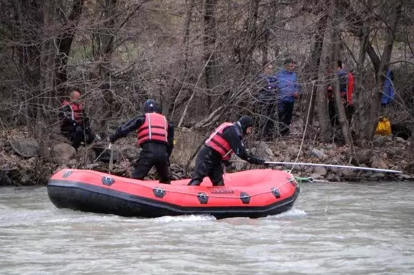 Gülistan ve Uzman Çavuş Güneş'ten bugün de iz yok