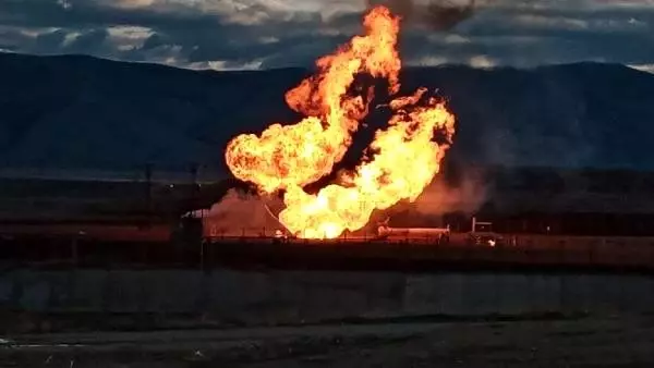Son dakika: Türkiye-İran doğalgaz boru hattında patlama meydana geldi Son dakika: Türkiye-İran doğalgaz boru hattında patlama meydana geldi