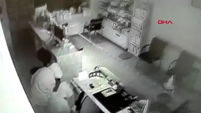 HATAY Levyeli hırsızlık şüphelisi, kameradan belirlenerek yakalandı HATAY Levyeli hırsızlık şüphelisi, kameradan belirlenerek yakalandı