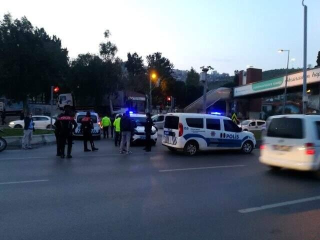 İzmir'de ambulansı kaçıran şahıs, kovalamacanın ardından yakalandı