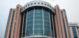 Fatma Kaplan Hürriyet: İzmit'te 3 ay boyunca pazarcı esnafından tezgah kirası alınmayacak Fatma Kaplan Hürriyet: İzmit'te 3 ay boyunca pazarcı esnafından tezgah kirası alınmayacak