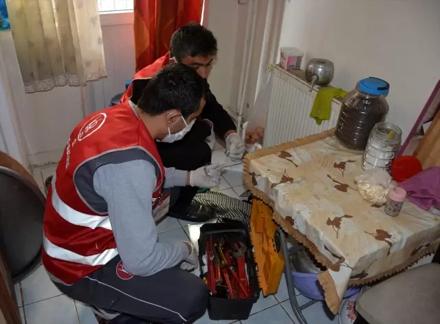 Keçiören'de Kovid-19 nedeniyle evlere teknik servis desteği Keçiören'de Kovid-19 nedeniyle evlere teknik servis desteği