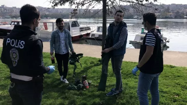 (Özel) İstanbul'da polisle vatandaş arasındaki ilginç diyaloglar kamerada