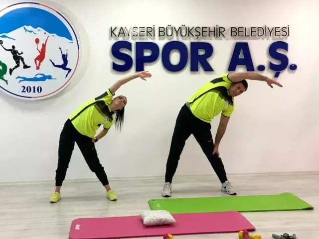 Spor A.Ş.'den sosyal mesafe gereği vatandaşlara online eğitim Spor A.Ş.'den sosyal mesafe gereği vatandaşlara online eğitim