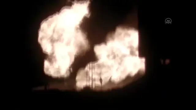 Türkiye-İran doğal gaz boru hattında patlama (2) Türkiye-İran doğal gaz boru hattında patlama (2)