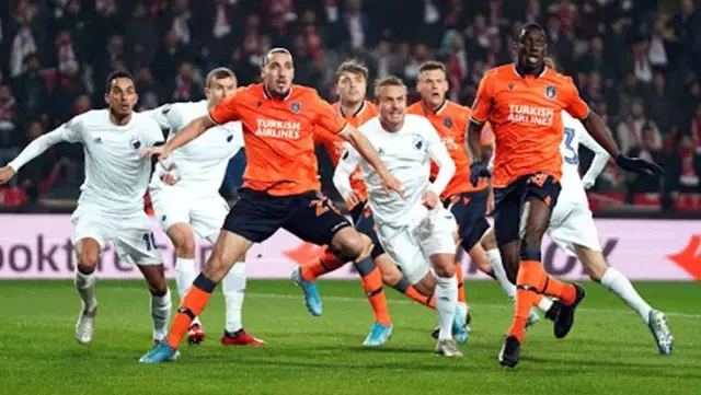 UEFA'dan Başakşehir'e 1500 euro para cezası UEFA'dan Başakşehir'e 1500 euro para cezası