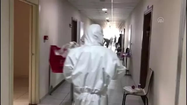 Yurt dışından gelen 463 kişi Kovid-19 tedbirleri kapsamında gözetim altında tutuluyor
