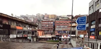 Zonguldak'ın en işlek caddesi trafiğe kapatıldı