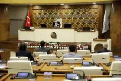 Cam Piramit'te 'Bağış Kabul Merkezi' kuruluyor Cam Piramit'te 'Bağış Kabul Merkezi' kuruluyor