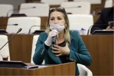 Cam Piramit'te 'Bağış Kabul Merkezi' kuruluyor Cam Piramit'te 'Bağış Kabul Merkezi' kuruluyor