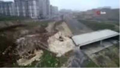 Cumhurbaşkanı Erdoğan'ın müjdesini verdiği Başakşehir Şehir Hastanesi'nin yollarının yapımına başlandı Cumhurbaşkanı Erdoğan'ın müjdesini verdiği Başakşehir Şehir Hastanesi'nin yollarının yapımına başlandı