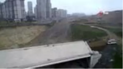 Cumhurbaşkanı Erdoğan'ın müjdesini verdiği Başakşehir Şehir Hastanesi'nin yollarının yapımına başlandı Cumhurbaşkanı Erdoğan'ın müjdesini verdiği Başakşehir Şehir Hastanesi'nin yollarının yapımına başlandı