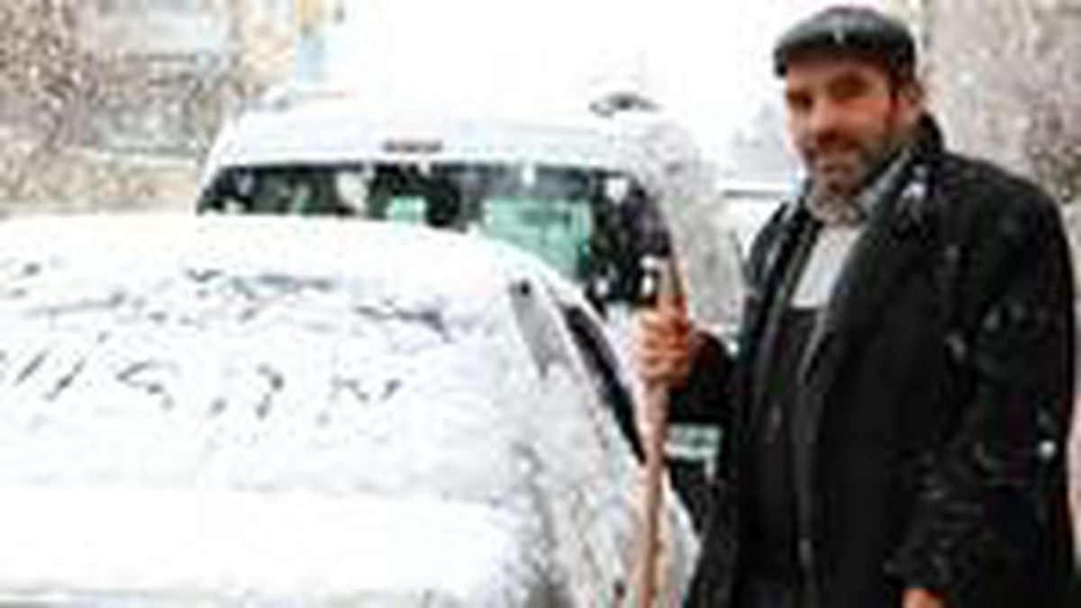 Erzurum halkı bembeyaz bir sabaha uyandı