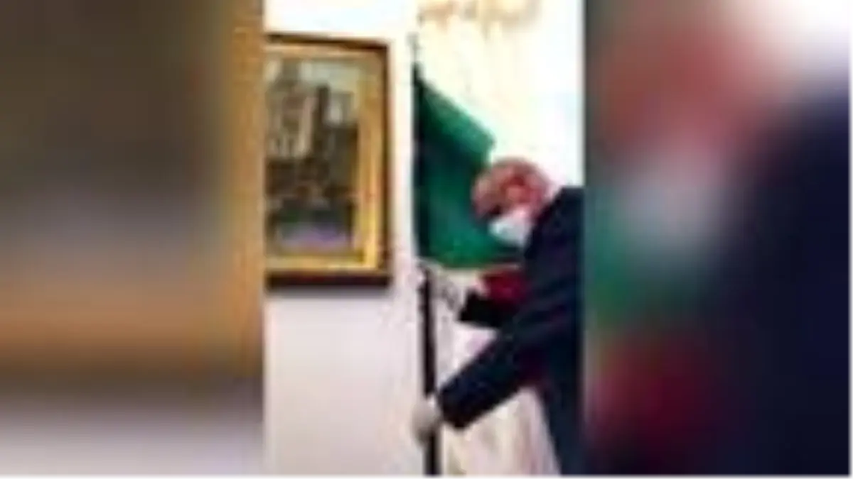 İtalyan siyasetçilerden AB'ye bayraklı koronavirüs tepkisi