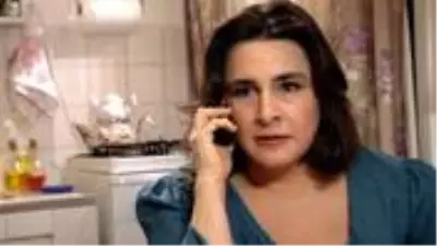Karantinada yalnız olan oyuncu Esra Dermancıoğlu sitem etti: Keşke sevgilimden ayrılmasaydım