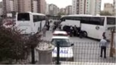 Karantinadan çıkan umrecilerden 'En büyük nimet sağlık ve özgürlük' mesajı Karantinadan çıkan umrecilerden 'En büyük nimet sağlık ve özgürlük' mesajı
