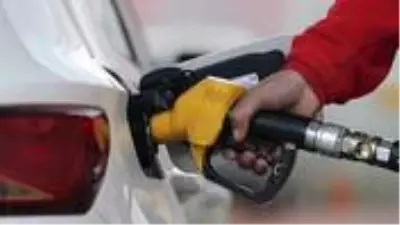 Son Dakika: Dün indirim yapılan benzine bugün de zam geldi