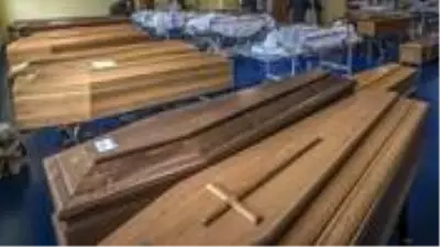 Son Dakika: İtalya’da koronavirüs bilançosu ağırlaşıyor! Ölü sayısı 13 bini aştı