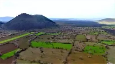 'Yanık Ülke' ilkbaharla renklendi 'Yanık Ülke' ilkbaharla renklendi