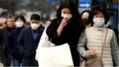 ABD'li uzmanlardan koronavirüsle ilgili yeni araştırma: Konuşma ya da nefes alma yoluyla da bulaşabilir ABD'li uzmanlardan koronavirüsle ilgili yeni araştırma: Konuşma ya da nefes alma yoluyla da bulaşabilir