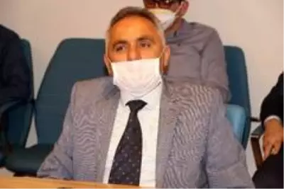 Antalya'da sosyal mesafeli maskeli ihale imza töreni Antalya'da sosyal mesafeli maskeli ihale imza töreni