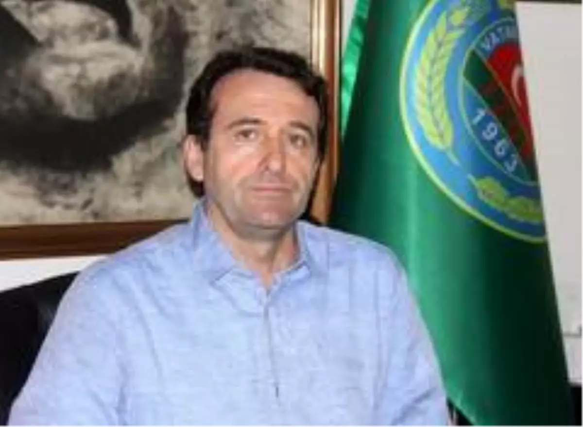 Çukurova'da çiftçi üretime aralıksız devam ediyor