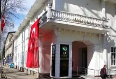 Hendek'te belediyeye ait işyerlerinin kiraları ertelendi