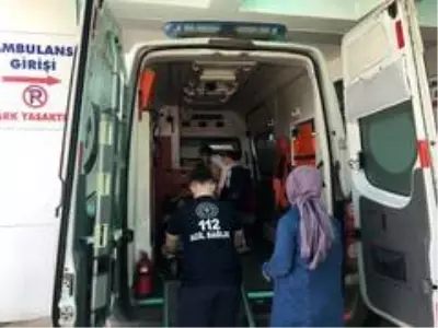 Kaçak göçmen taşıyan araç takla attı: 7 yaralı Kaçak göçmen taşıyan araç takla attı: 7 yaralı