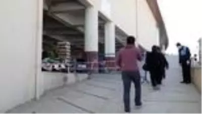 Kaymakam Keleş ve Başkan Demirbaş'dan pazar denetimi Kaymakam Keleş ve Başkan Demirbaş'dan pazar denetimi