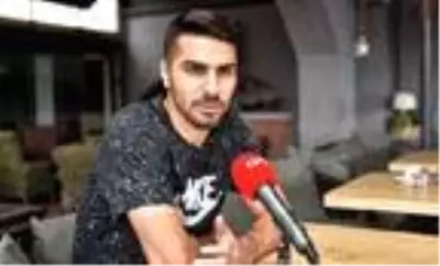 Mourinho, Zeki Çelik'i Tottenham'a transfer etmek istiyor Mourinho, Zeki Çelik'i Tottenham'a transfer etmek istiyor