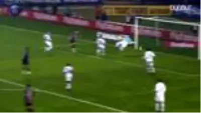 Pauleta'nın Bordeaux'a Karşı Yaptığı Hat-Trick Pauleta'nın Bordeaux'a Karşı Yaptığı Hat-Trick