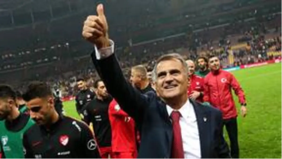 Şenol Güneş, Milli Dayanışma Kampanyası'na 1 milyon TL bağışladı