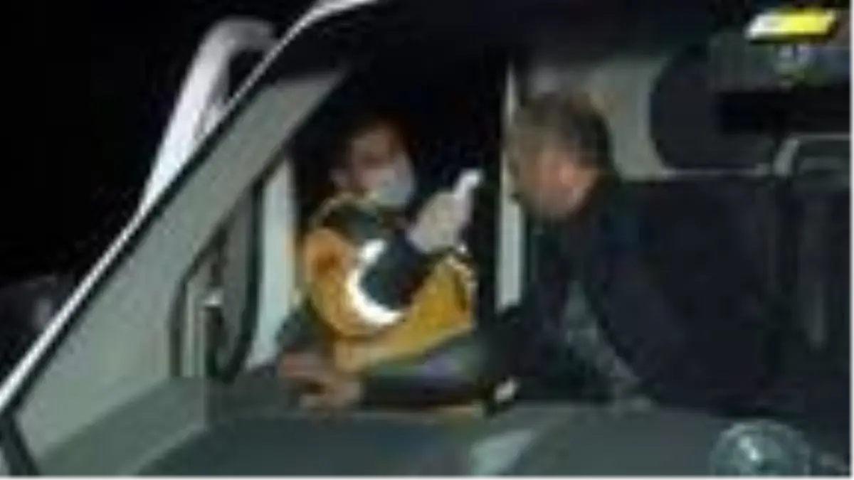 Silivri'de İstanbul'a giriş çıkışlarda kontroller gece de devam etti