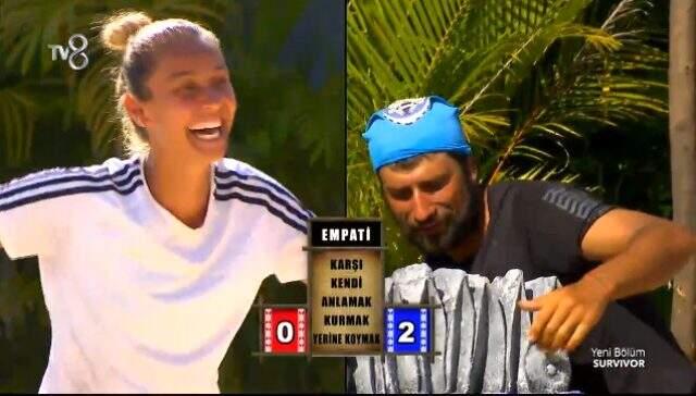 Survivor'da Yasin ve Evrim arasında ilginç diyalog: Benimle evlenir misin? Survivor'da Yasin ve Evrim arasında ilginç diyalog: Benimle evlenir misin?