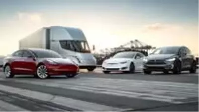 Tesla, Yakın Temastan Kaçınmak İçin İki Yeni Teslimat Seçeneği Sunuyor Tesla, Yakın Temastan Kaçınmak İçin İki Yeni Teslimat Seçeneği Sunuyor
