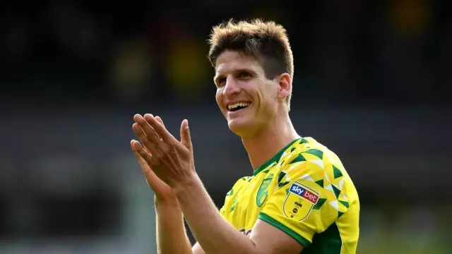 Timm Klose'nin paylaşımındaki yetişkin site detayı, sosyal medyanın diline düştü Timm Klose'nin paylaşımındaki yetişkin site detayı, sosyal medyanın diline düştü