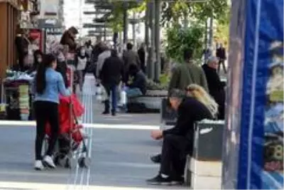 Antalya sokaklarında sıcak hava yoğunluğuna polis uyarısı