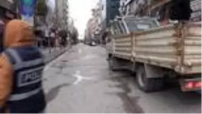 Elazığ’da 3 cadde araç ve yaya trafiğine kapatıldı
