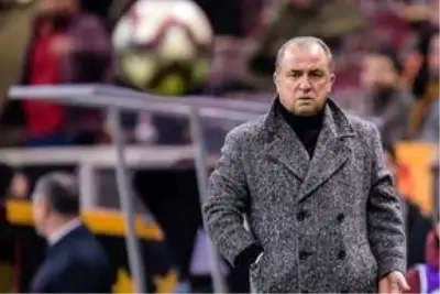 Fatih Terim, sosyal medyada hakaret eden üç kullanıcı hakkında suç duyurusunda bulundu Fatih Terim, sosyal medyada hakaret eden üç kullanıcı hakkında suç duyurusunda bulundu