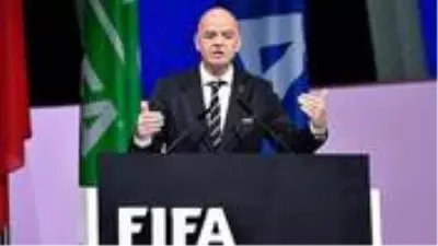 FIFA Başkanı Infantino: Yakın zamanda kulüpleri ve futbolcuları koruyacak öneriler hayata geçecek FIFA Başkanı Infantino: Yakın zamanda kulüpleri ve futbolcuları koruyacak öneriler hayata geçecek