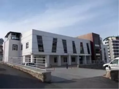 İzmit Belediyesi 4 tesisini barınma ve gıda ihtiyaçları için hazır hale getirdi İzmit Belediyesi 4 tesisini barınma ve gıda ihtiyaçları için hazır hale getirdi