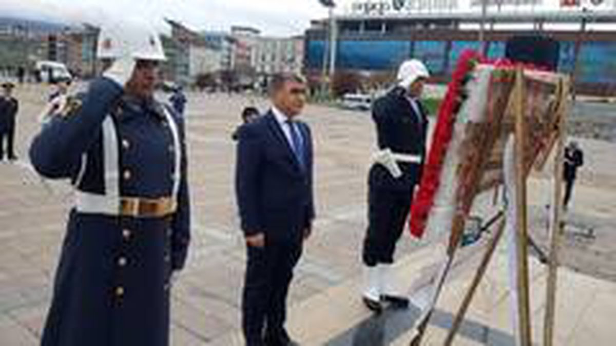 Türk ağır sanayisinin ilk fabrikası KARDEMİR'in temelinin atılmasının ve Karabük'ün kuruluşunun 83....