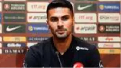Zeki Çelik: 'Beni en zor zorlayan oyuncu Neymar' Zeki Çelik: 'Beni en zor zorlayan oyuncu Neymar'