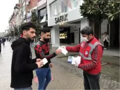 Büyükşehir Belediyesi 50 bin adet maske dağıttı