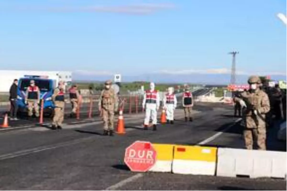 Diyarbakır'a araç giriş çıkışları durduruldu