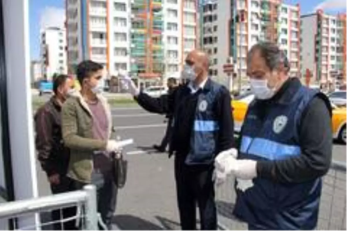 Diyarbakır'da pazar girişlerinde Korona virüs önlemi
