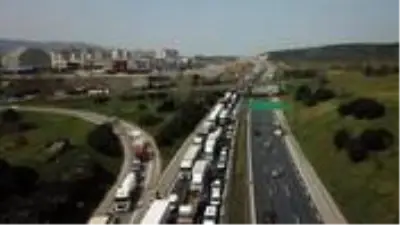 İstanbul'a giriş çıkış izni verilecek istisnalar! Vali Yerlikaya 6 madde sıraladı İstanbul'a giriş çıkış izni verilecek istisnalar! Vali Yerlikaya 6 madde sıraladı