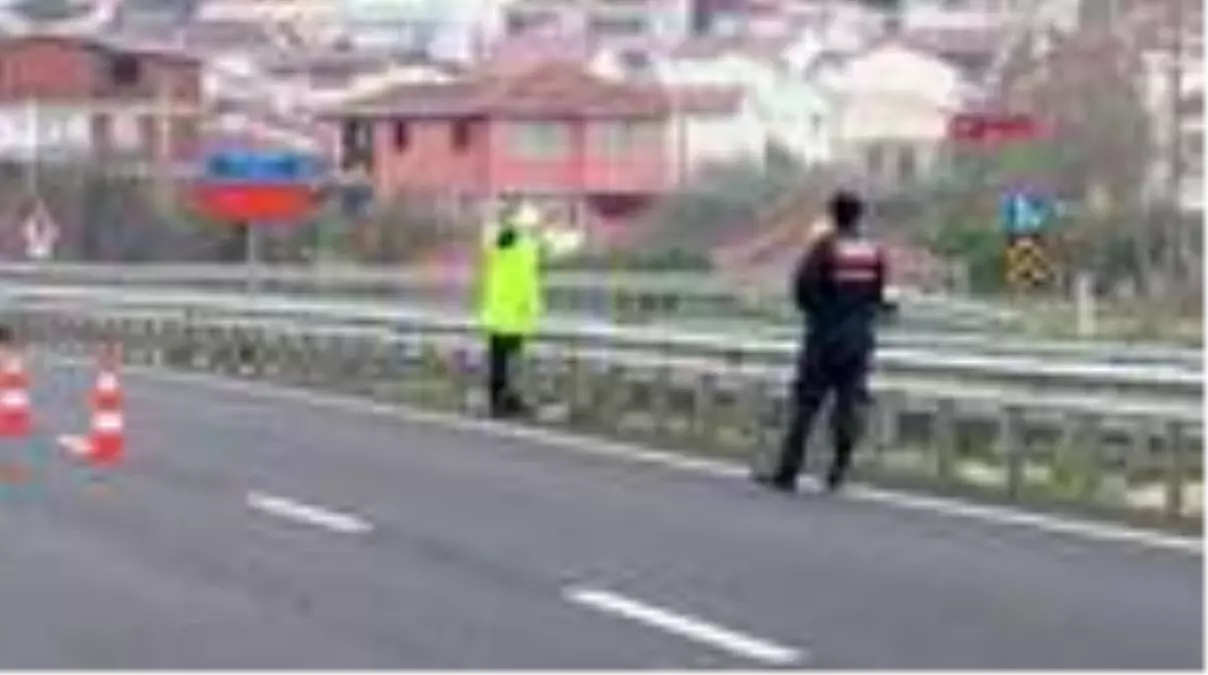 istanbul silivri de giris cikis yapmak isteyen araclar geri cevrildi