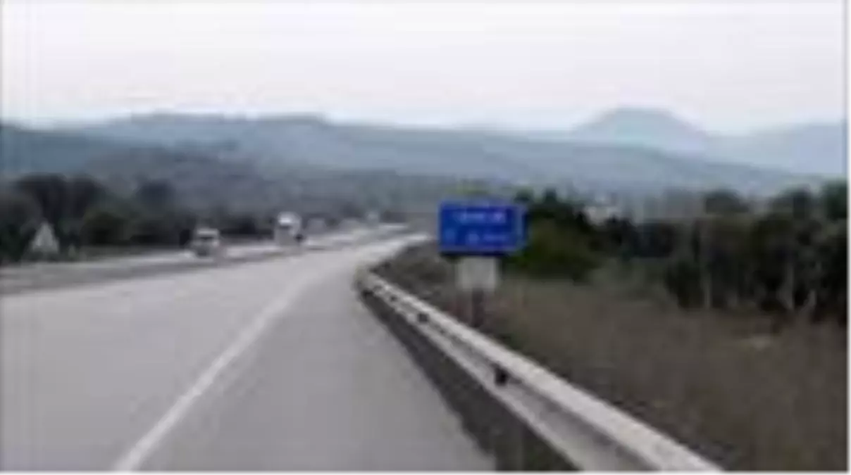 Izmir Manisa Il Sinirinda Arac Giris Cikislari Durduruldu Haberler Com Guncel